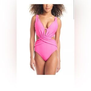 - NWT Bar III
Women's Draped Monokini Swimsuit XL